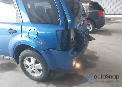 2011 Ford Escape Xlt z USA, uszkodzony, nr VIN 1FMCU0D72BKB57072